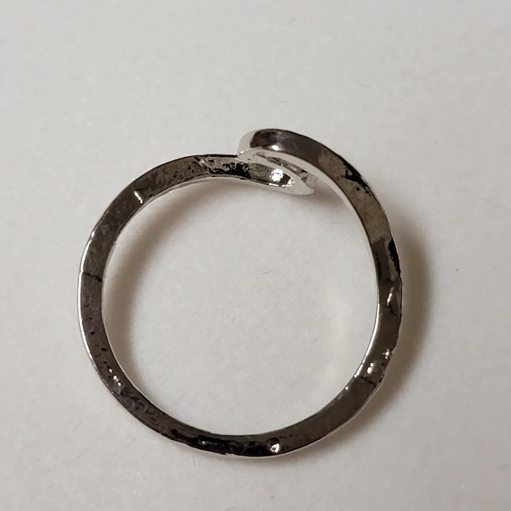 Wave Ring Silver Tone